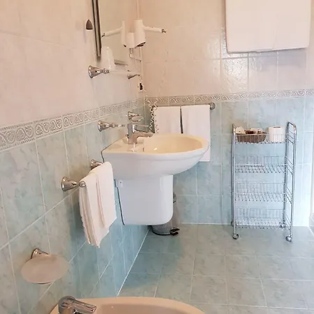 Torretta Bed & Breakfast 2*